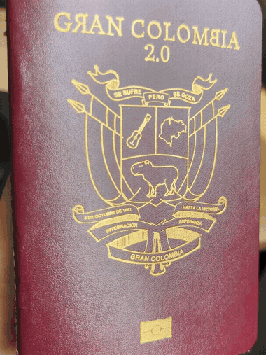 GIF: detalle de la portada del pasaporte Gran Colombia 2.0